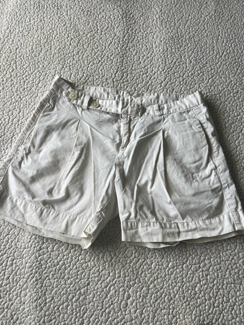 Diesel women’s white shorts size 27   100% cotton